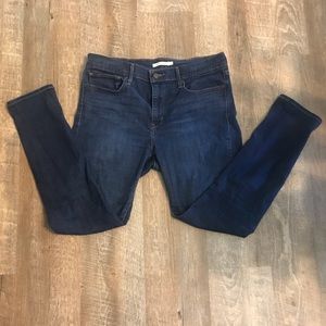 Levi skinny jeans